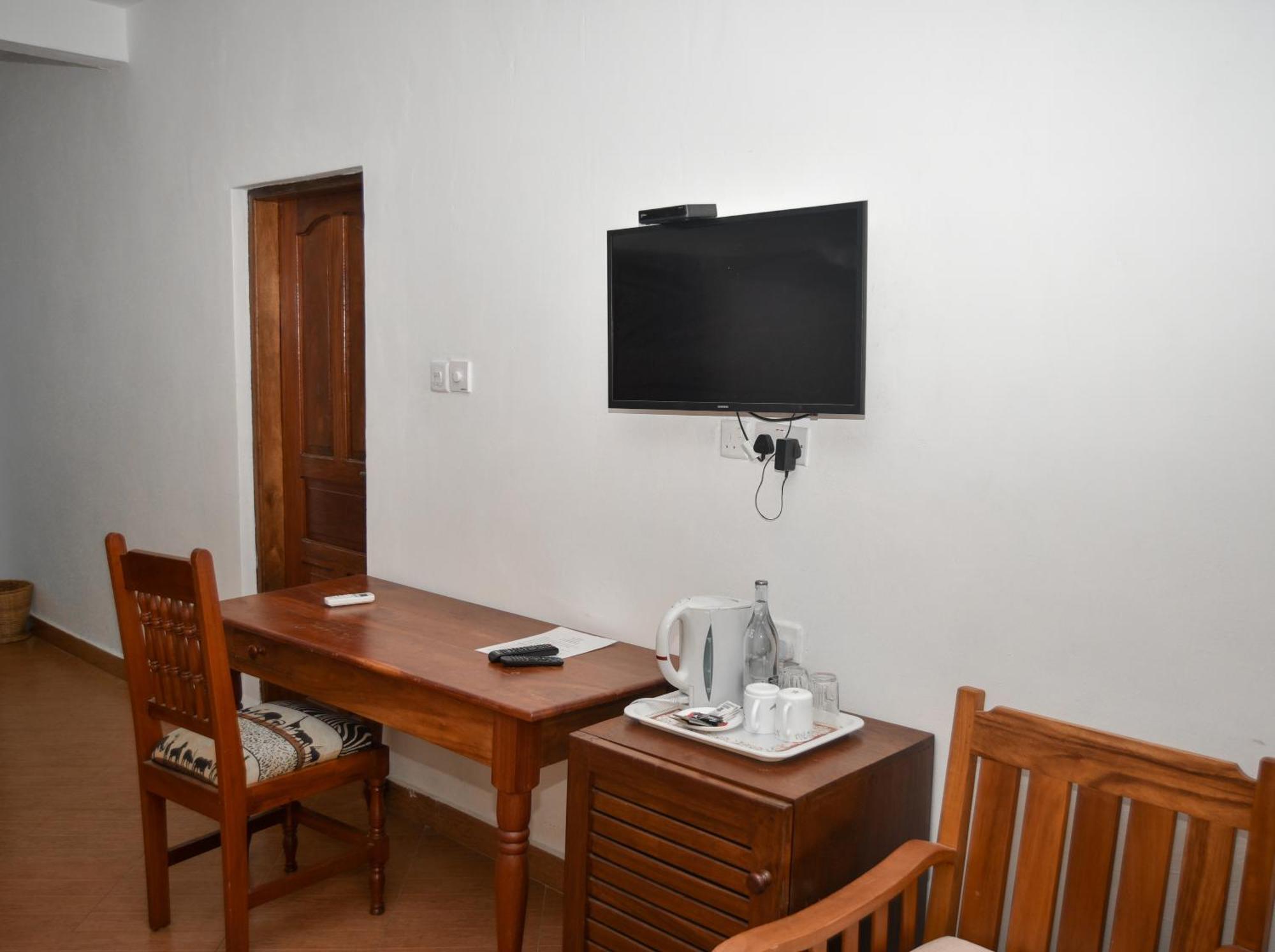 Coral Beach Resort Diani Beach Exterior photo